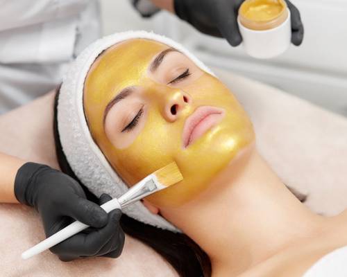 gold-facial-cost-procedure-how-to-do (Custom)
